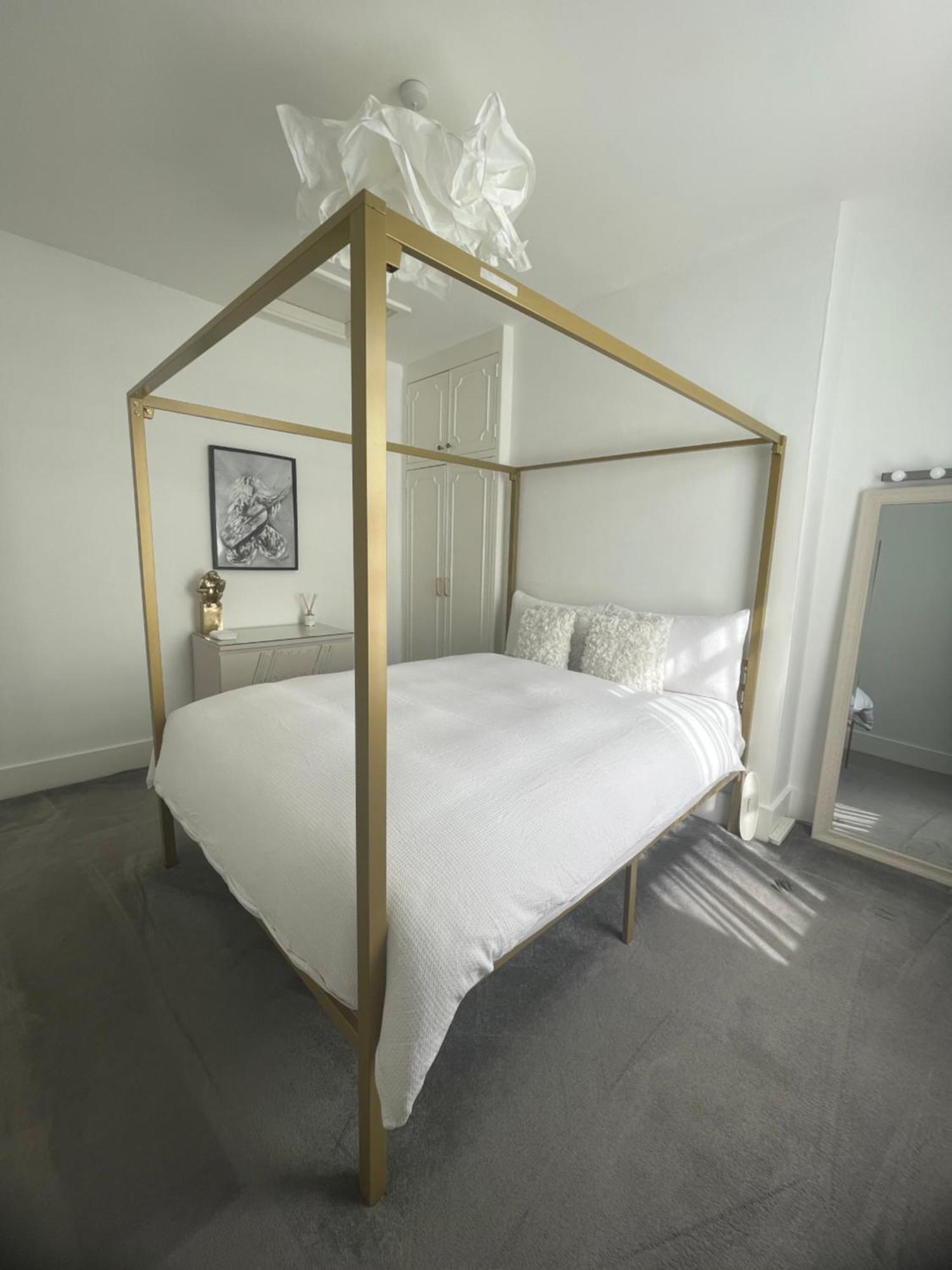Queen Bedroom In Maida Vale ロンドン エクステリア 写真